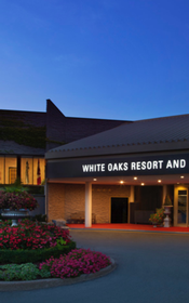 A Night + Breakfast at White Oaks Conference Resort & Spa 175//280