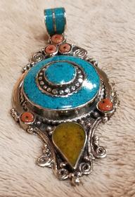Sterling Silver Turquoise Tribal Pendant and Collar 192//280