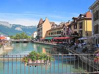 Cheese, Chocolate and Wine in Annecy, France